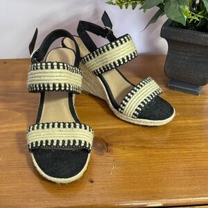 Old Navy Black & Natural Espadrille Wedge Sandals